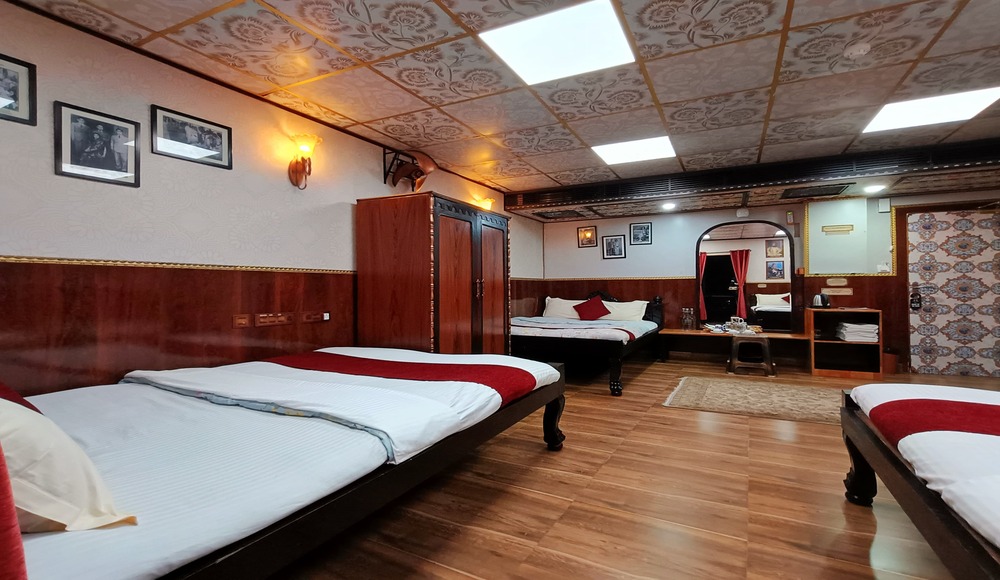 Heritage decor in Dugars Room at House of Sheherwali Hotel, showcasing traditional Sheherwali elegance and charm