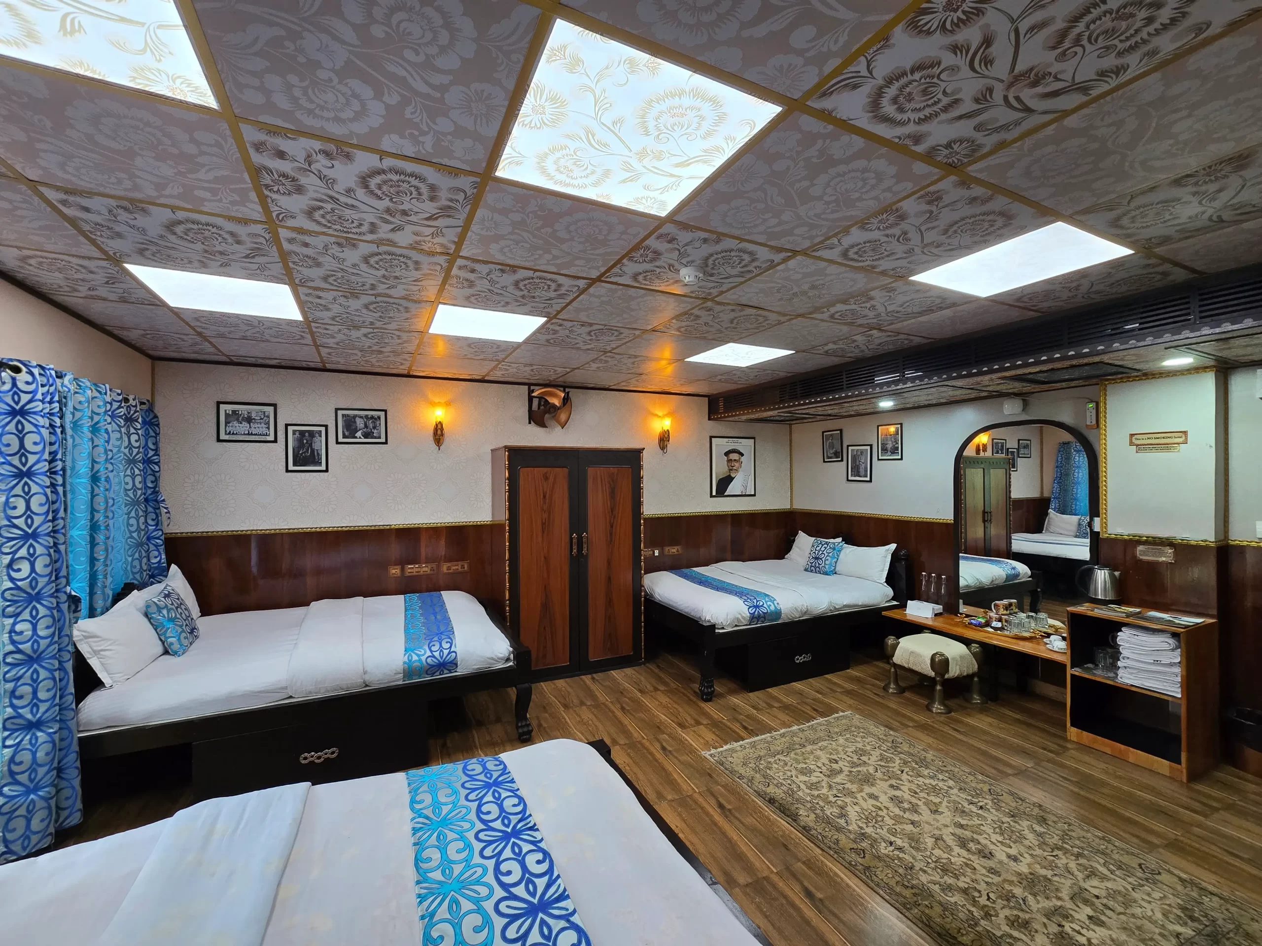 Family Room interior at House of Sheherwali in Murshidabad, designed for families and groups.