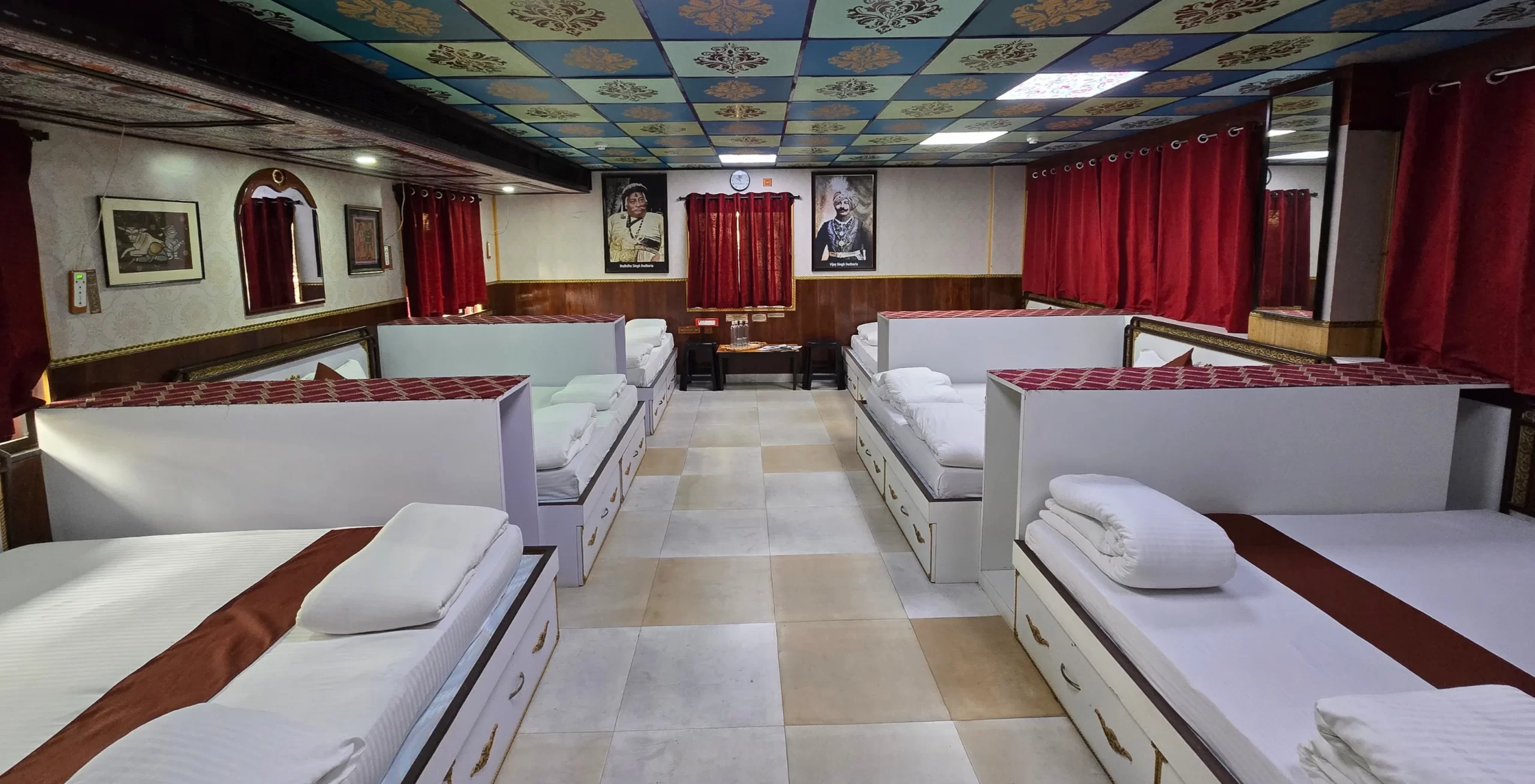 Heritage decor details inside Vijay Singh Family Room at House of Sheherwali, Azimganj–Jiaganj.