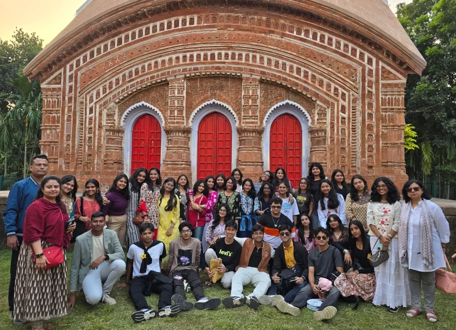 Students visiting Char Bangla Temple in Baranagar during a Murshidabad educational tour